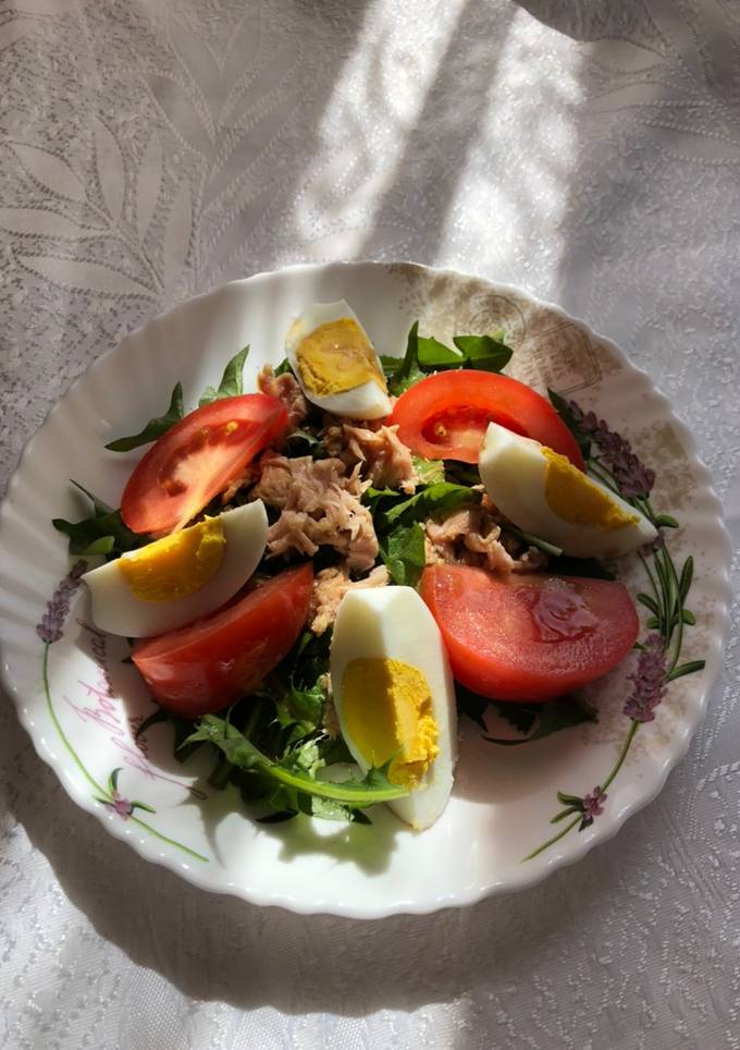 Салат з кульбаби
