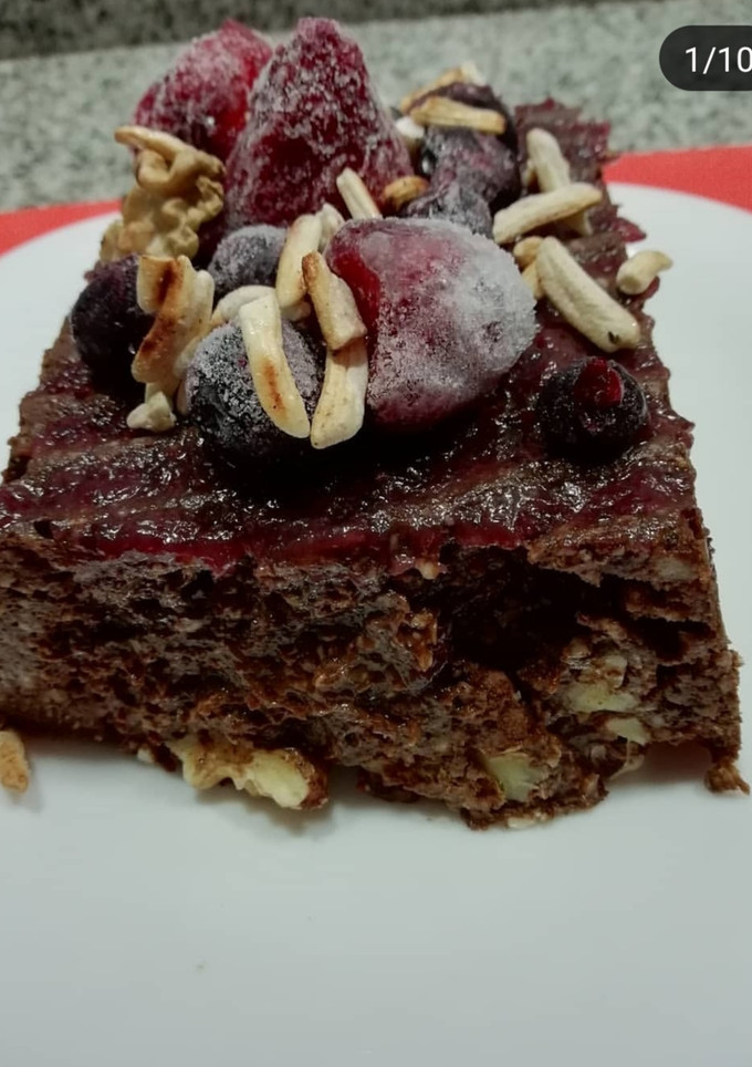 Una foto de Brownie de banana, choco, avena y sin azúcar