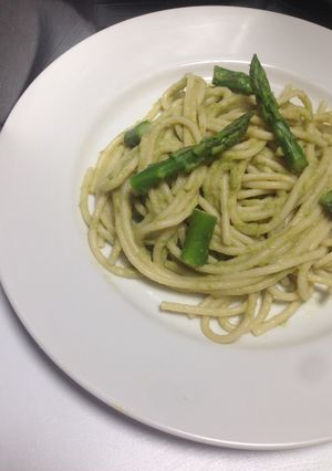 Una foto de Tallarines con Crema de Espárragos!!