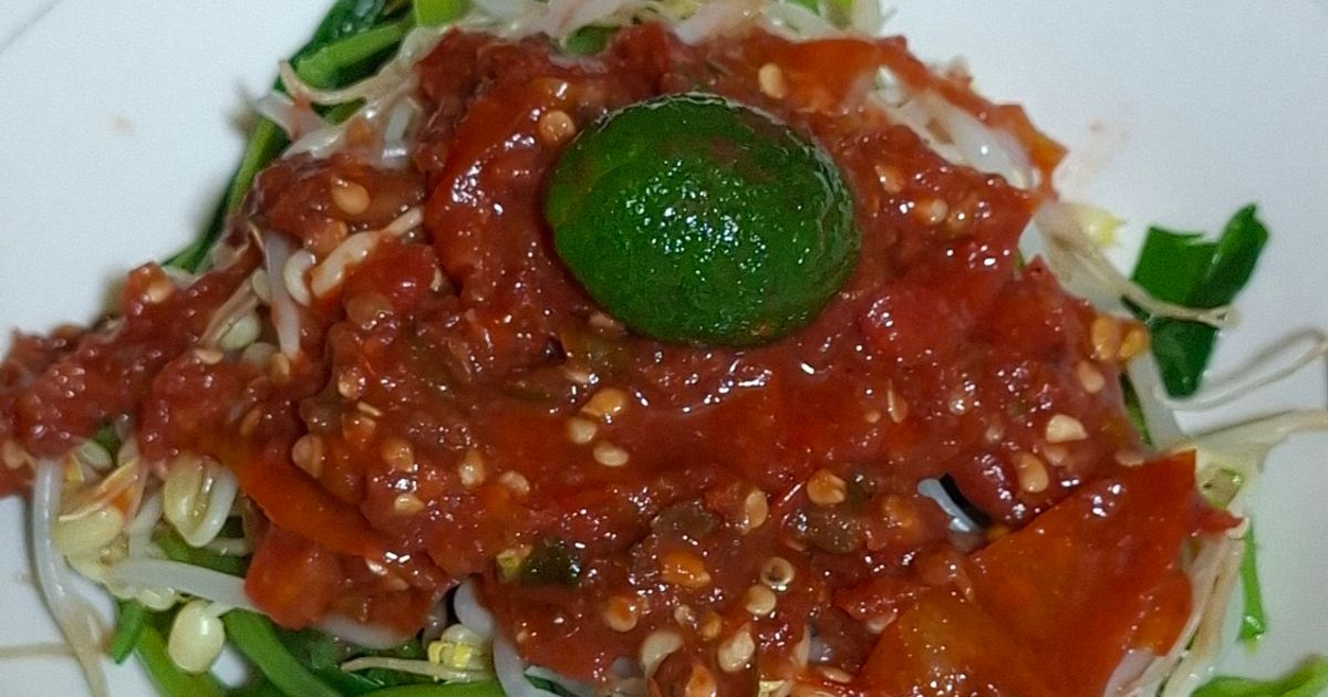 Pelecing kangkung toge