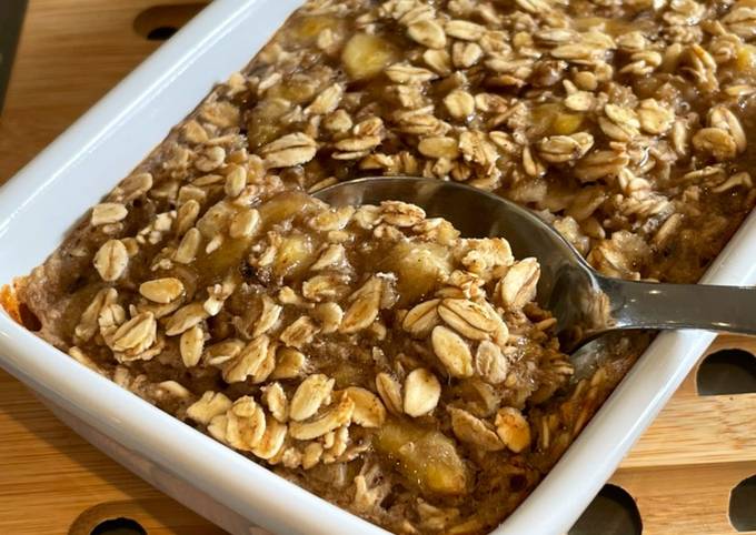 Vegan Banana Baked Oats