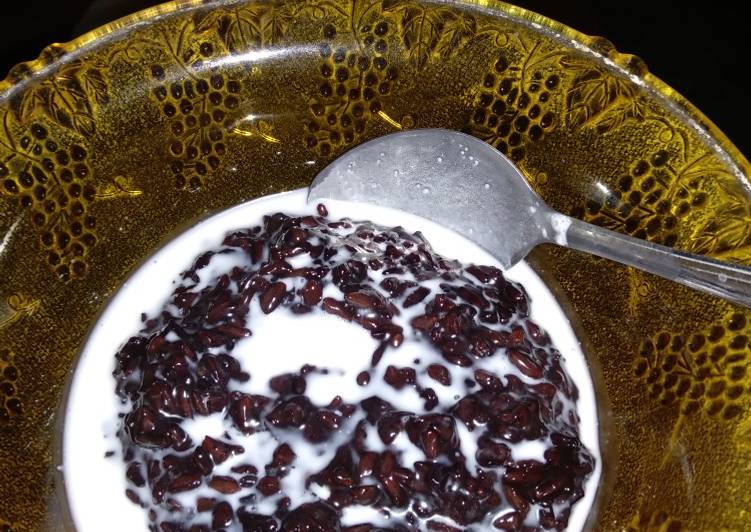 Bubur ketan hitam