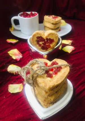 A picture of Coconut heart cookies recipe in English.