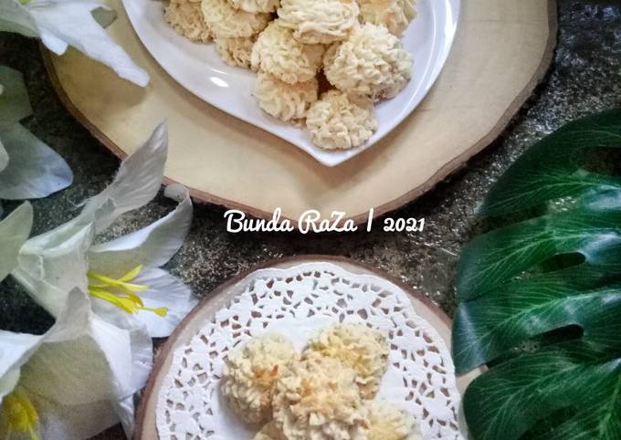 Resep Sagu Keju Renyah And Ngeprul Oleh Ani Bunda Raza Cookpad