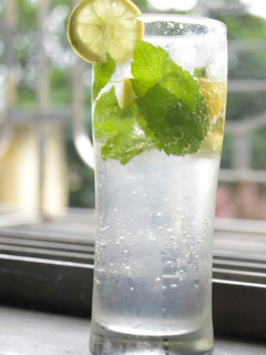 A picture of Virgin Mojito.