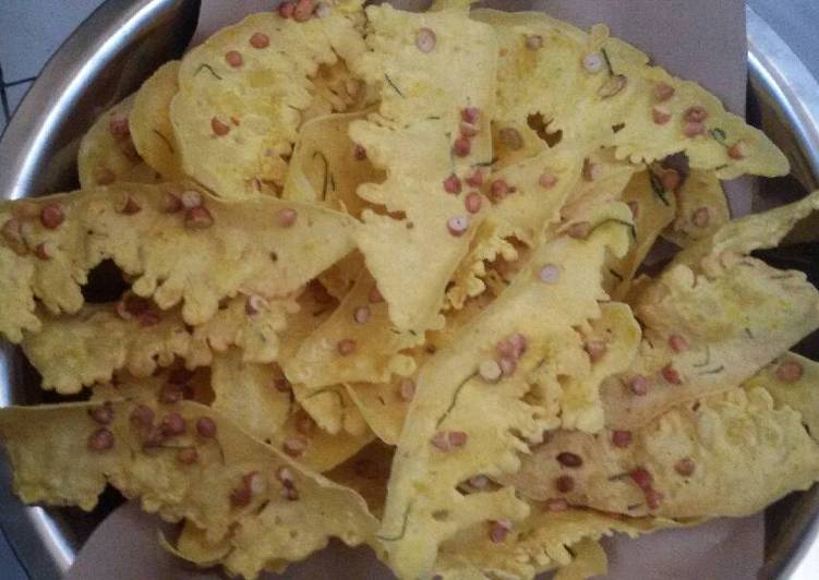 Rempeyek kacang tanah renyahhh