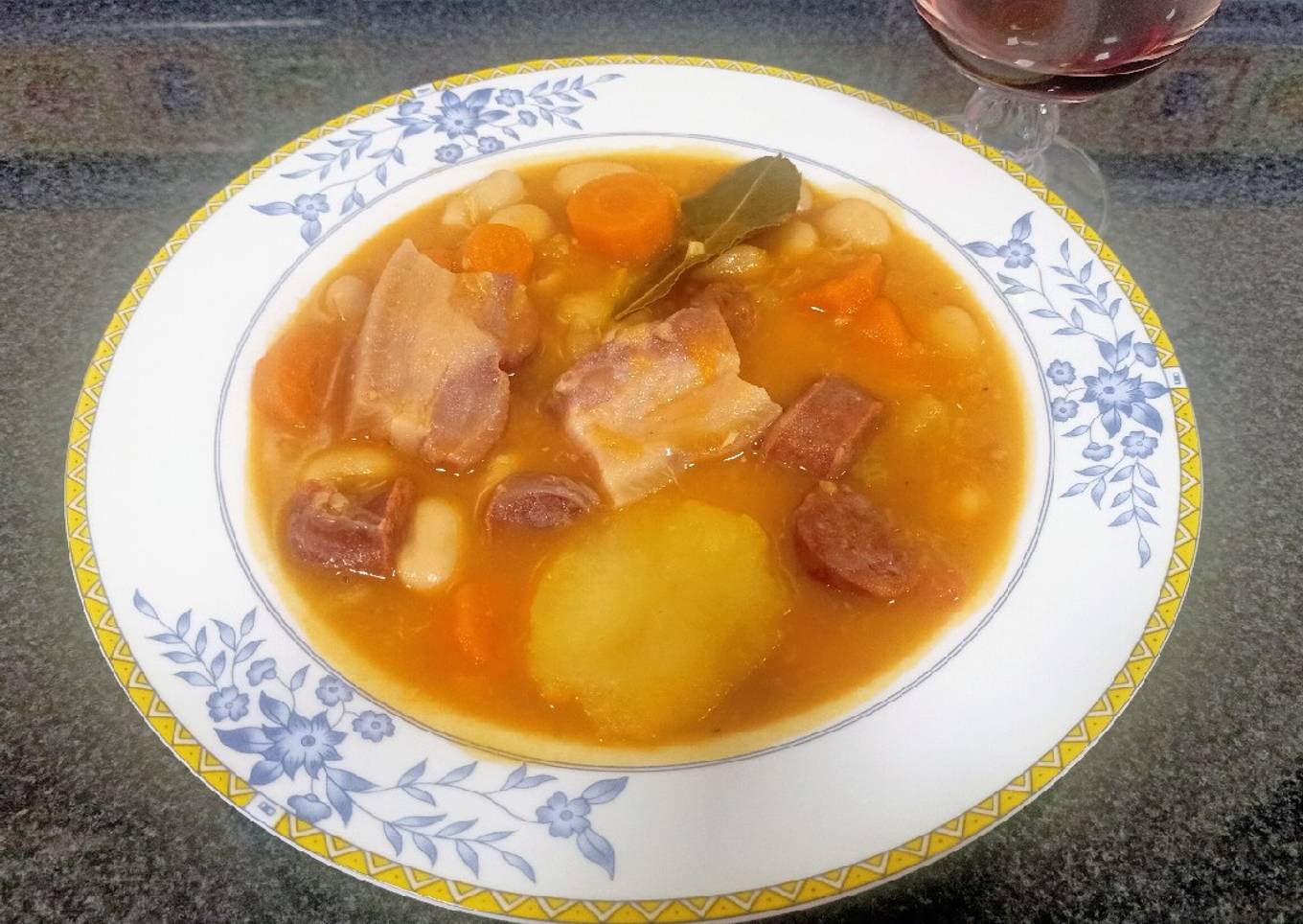 Judiones del barco con chorizo. (Receta rápida)