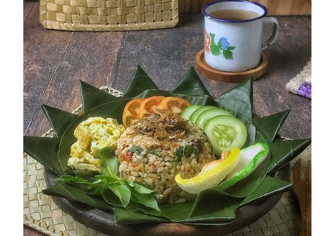 Easiest Way to Cook Delicious Nasi goreng pindang