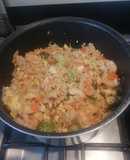 Arroz chino con verduras y camarones