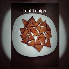 Lentil chips A picture of Lentil chips.