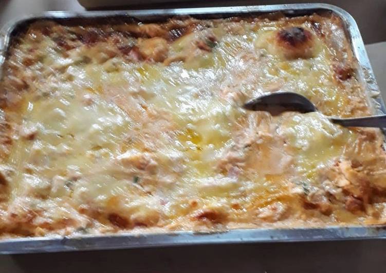 Lasanha de frango e queijo