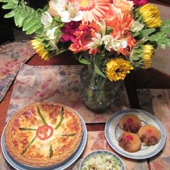 A picture of Chicken, Asparagus and Mushroom Quiche.