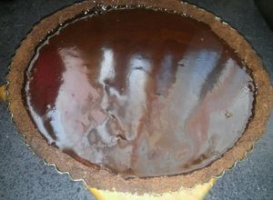 Una foto de Tarta moka con ganache de chocolate