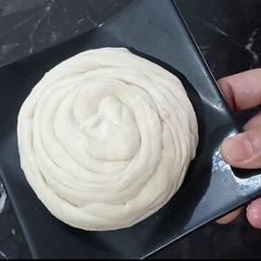 A picture of Zig Zag Style Paratha Folding.
