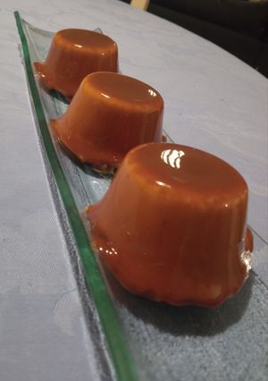 Une photo de Entremets glacés nougat poire