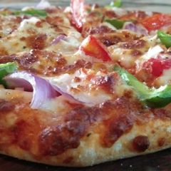 A picture of Veg pizza.
