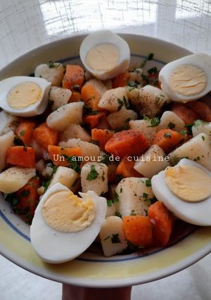 Une photo de Salade de pommes de terre, carottes et œufs durs 🥔🥕🥚