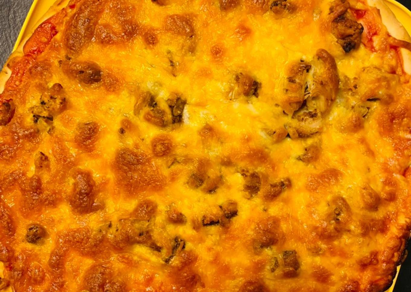 Cheesy 🍕 kids friendly 😃