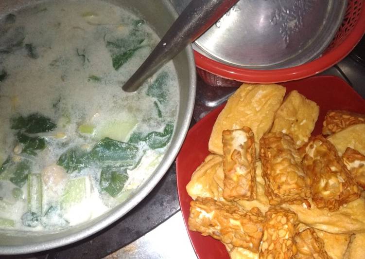 Bagaimana Membuat Bobor sawi labu dan taoge yummy yang Enak