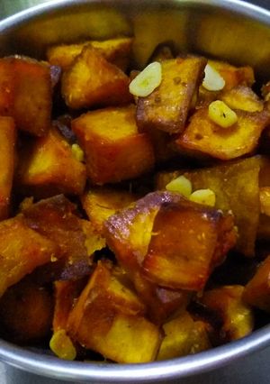 A picture of Masala fry sweet potatoes.