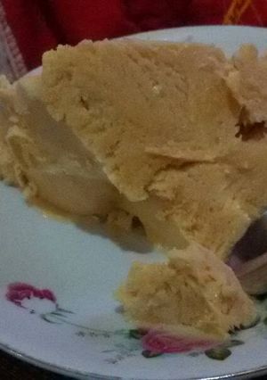 Una foto de Helado de yogurt y dulce de leche
