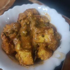 A picture of Dhaba style matar paneer.