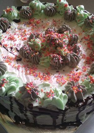 Foto resep Blackforest Ekonomis #Bolu hias#pekaninspirasi #cookpadcommunity