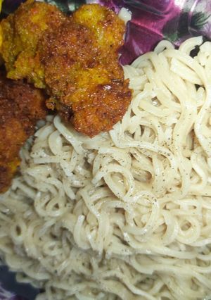 عکسی از دستور نودل با فیله مرغ سوخاری 😋💖