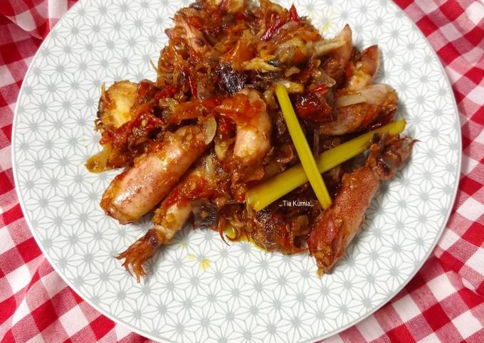 Cara membuat Sambal Cumi Asin Cara membuat Sambal Cumi Asin