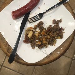 A picture of Sausage stuffing.