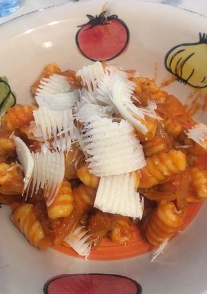 Foto di Malloreddus con salsiccia e pomodoro