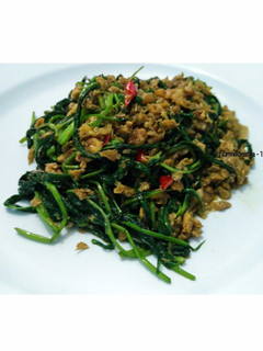 Foto resep Kangkung Tumis Gurih