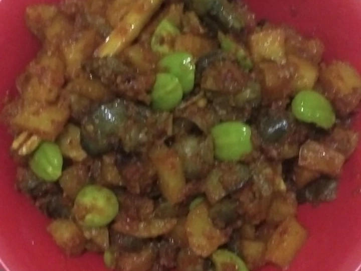 Langkah Mudah untuk Membikin Resep  Sambal goreng ati ampela petai yang Bikin Ngiler, Enak Banget