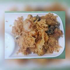 รูปของ Ayam Kremes