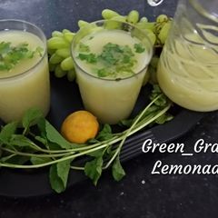 A picture of Green Grapes Lemonade.