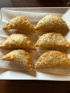 Una foto de Empanadas fritas de loco