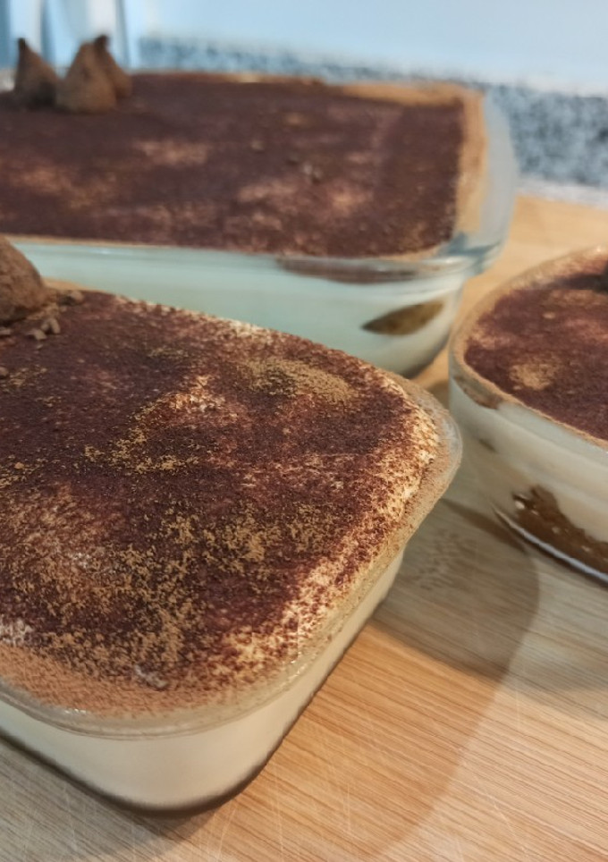 Una foto de Tiramisú casero 🥧🥄