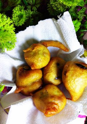 A picture of Date fritters.