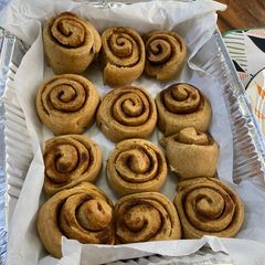 A picture of Heathy Cinnamon Rolls.