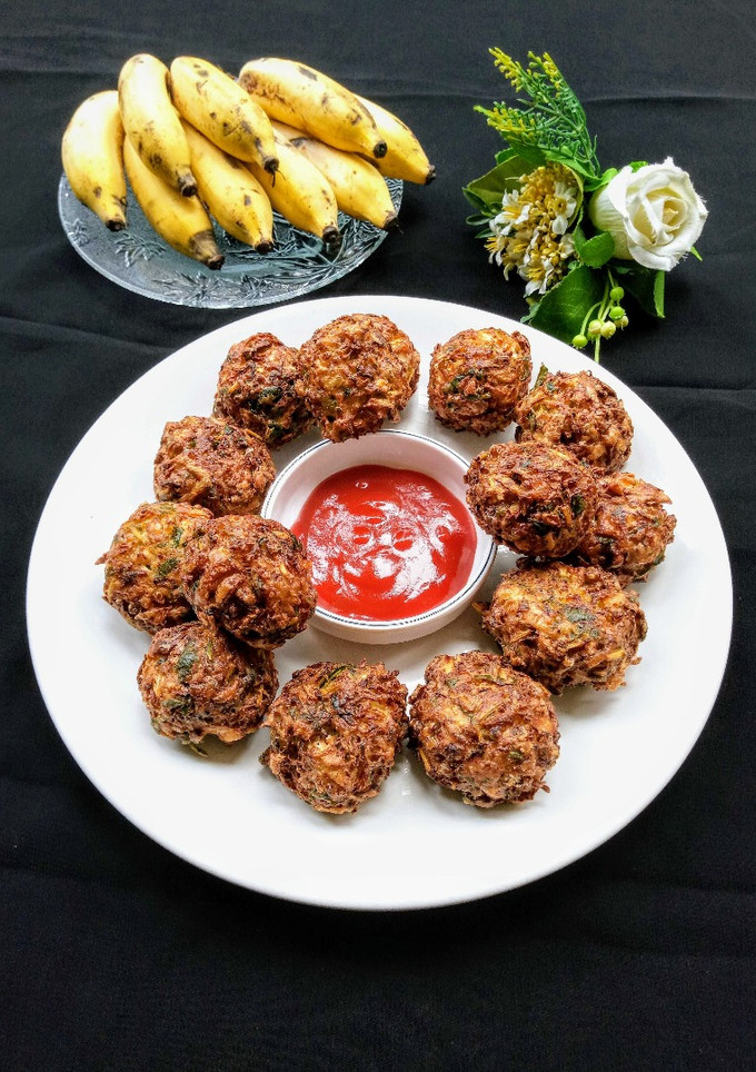 முட்டைக்கோஸ் போண்டா செய்முறை முக்கிய புகைப்படம்