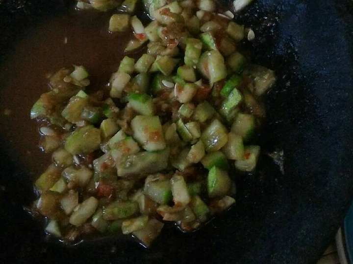 Cara Mudah Menyiapkan Resep  Reuceuh bonteng (mentimun) yang Menggugah Selera, Lezat Sekali