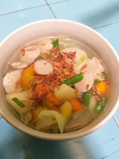 Foto resep Sop bakso warna warni
