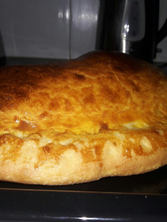 Una foto de Calzone de jamón y muzzarella (masa en Panetera)