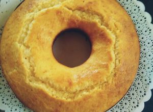 Una foto de Bundt cake de limón🍋