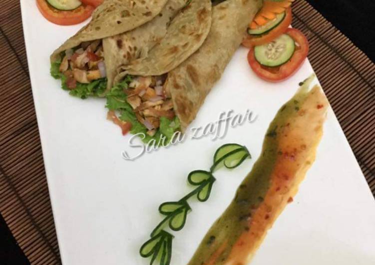 Recipe of Perfect Chicken roll partha#cookpadramadan