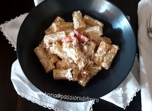Foto di Pasta alla pecorara con ricotta di bufala e pecorino
