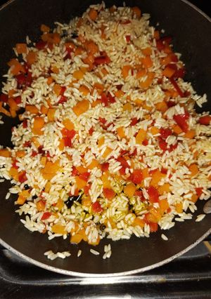 Una foto de Arroz con verduras