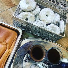 A picture of Donuts.