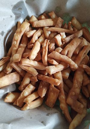 नमकपारे (Namakpare recipe in hindi) रेसिपी मुख्य फोटो