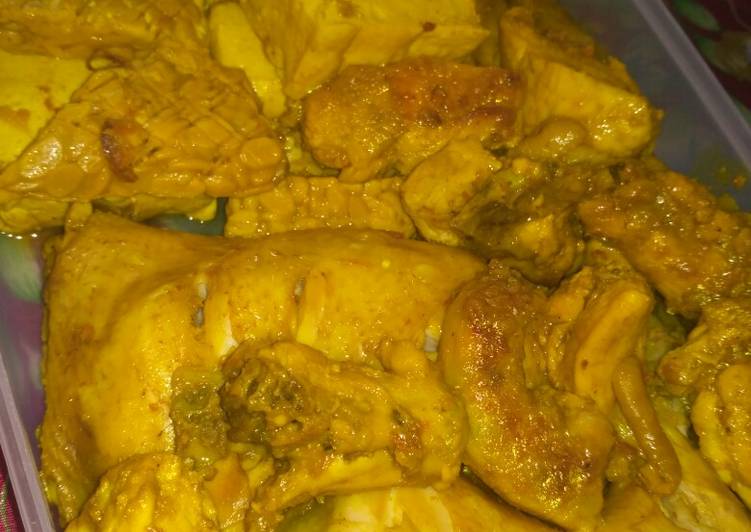 Bumbu ungkep kuning ala uwi